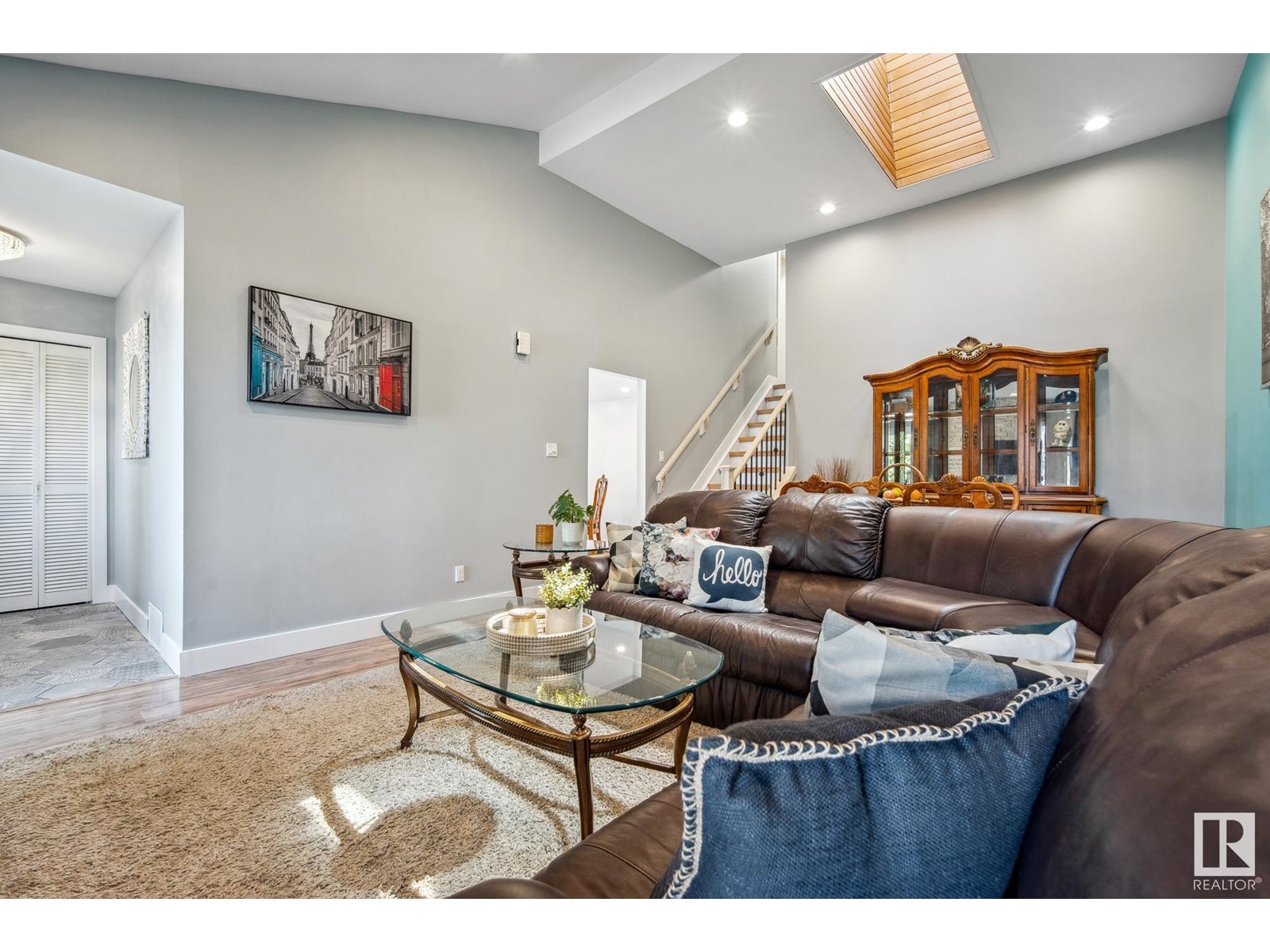 11519 141 AV NW