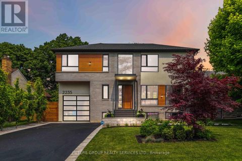 2235 HARCOURT CRESCENT Mississauga (Lakeview) ON L4Y1W3