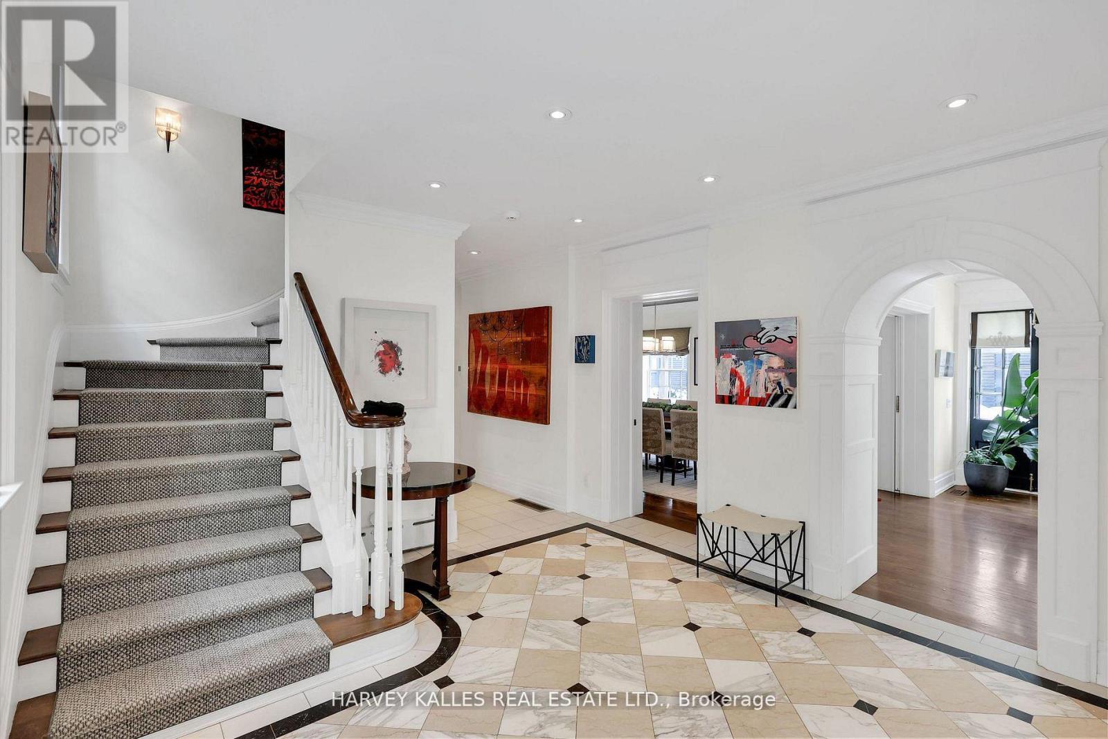 444 RUSSELL HILL ROAD