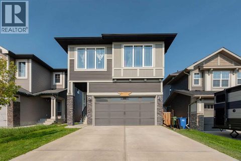 217 Buckskin Way Cochrane AB T4C2R7