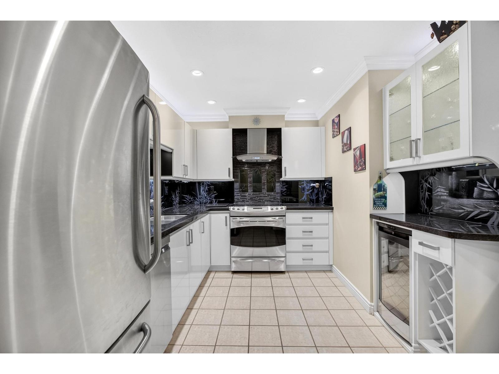 205 15140 29A AVENUE