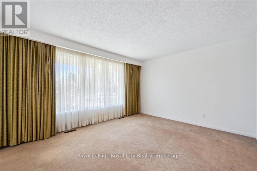 29 VISTA TERRACE