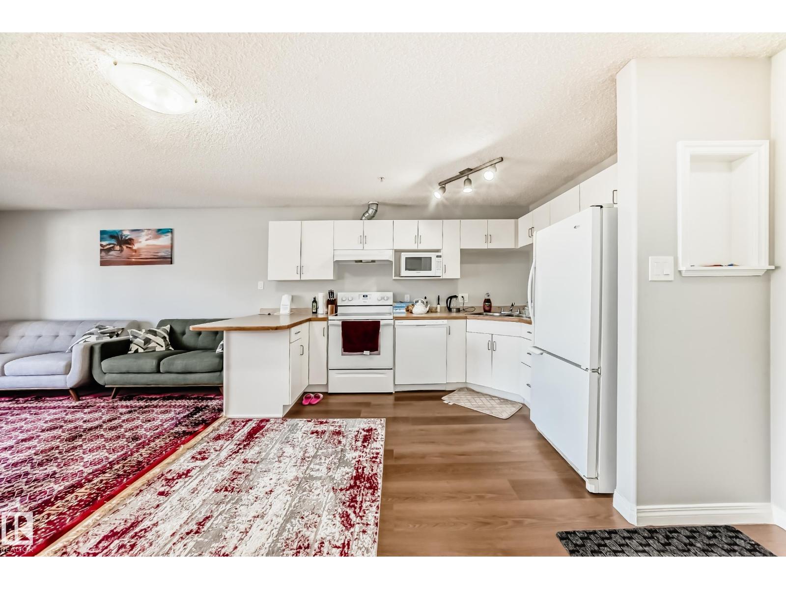 #427 11325 83 ST NW NW