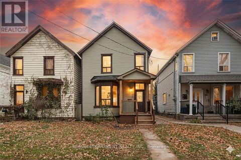 48 AIKMAN AVENUE Hamilton (Gibson) ON L8M1P7