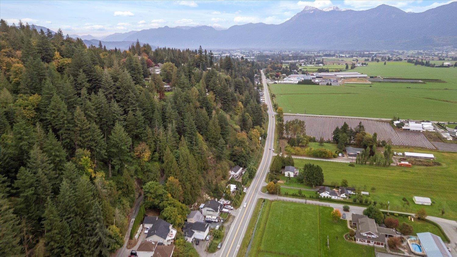 47165 YALE ROAD|Little Mountain