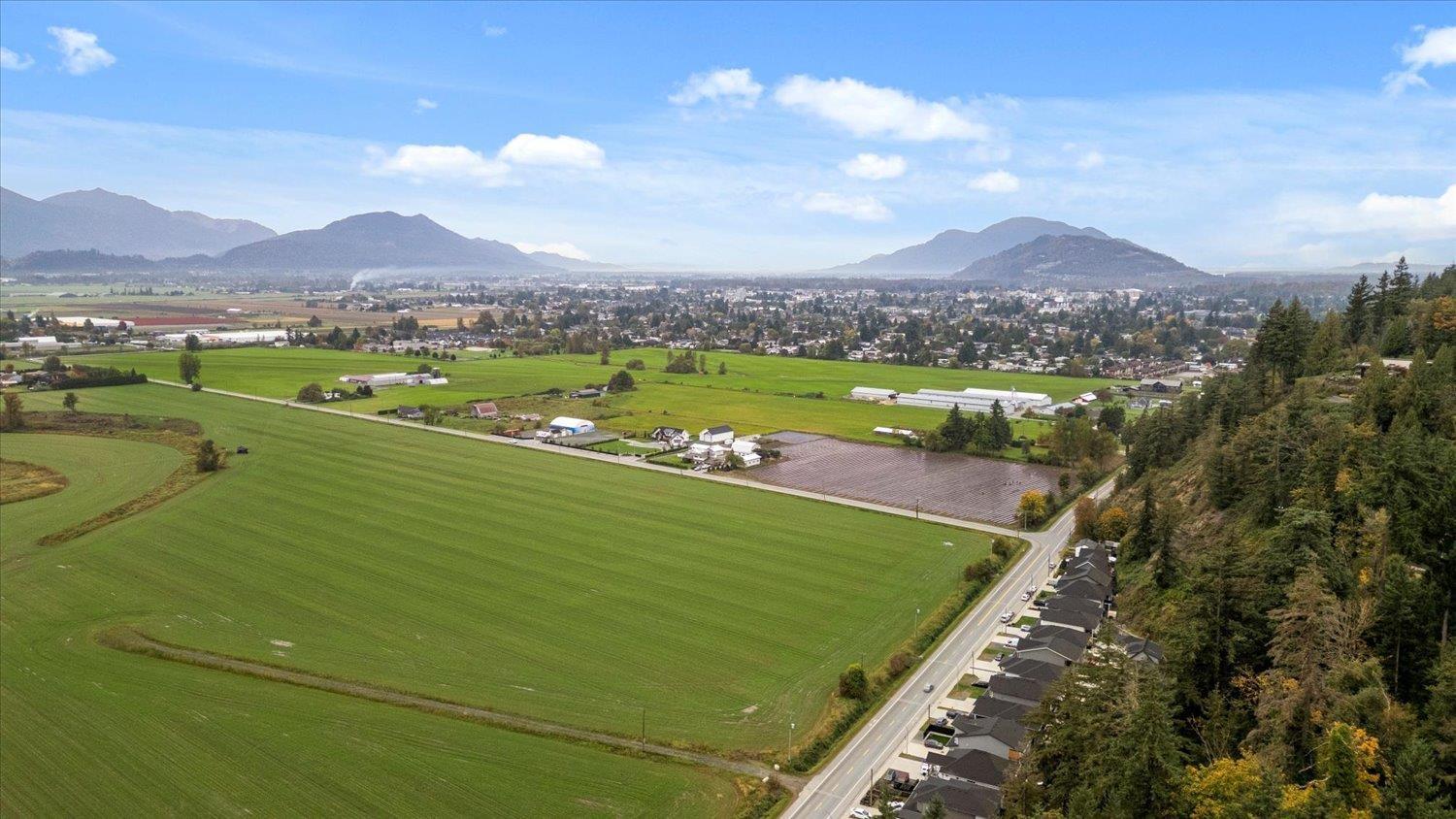 47165 YALE ROAD|Little Mountain
