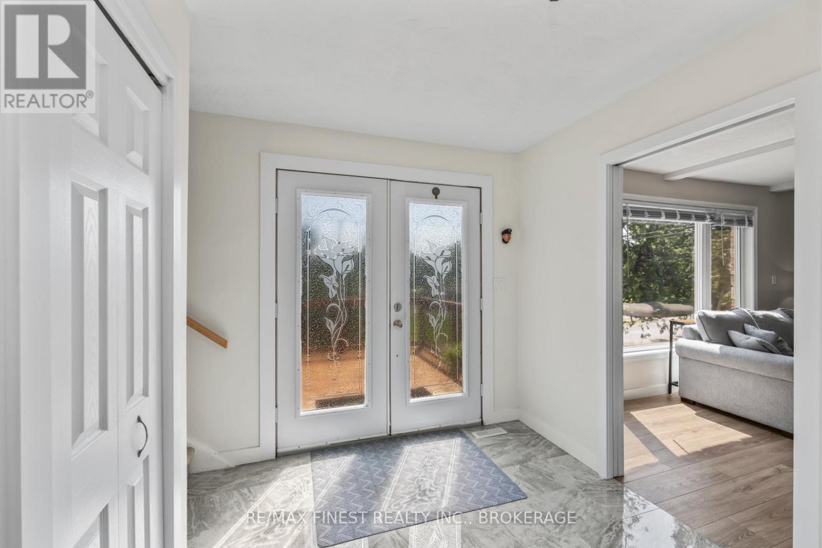 3327 LOUGHBOROUGH DRIVE