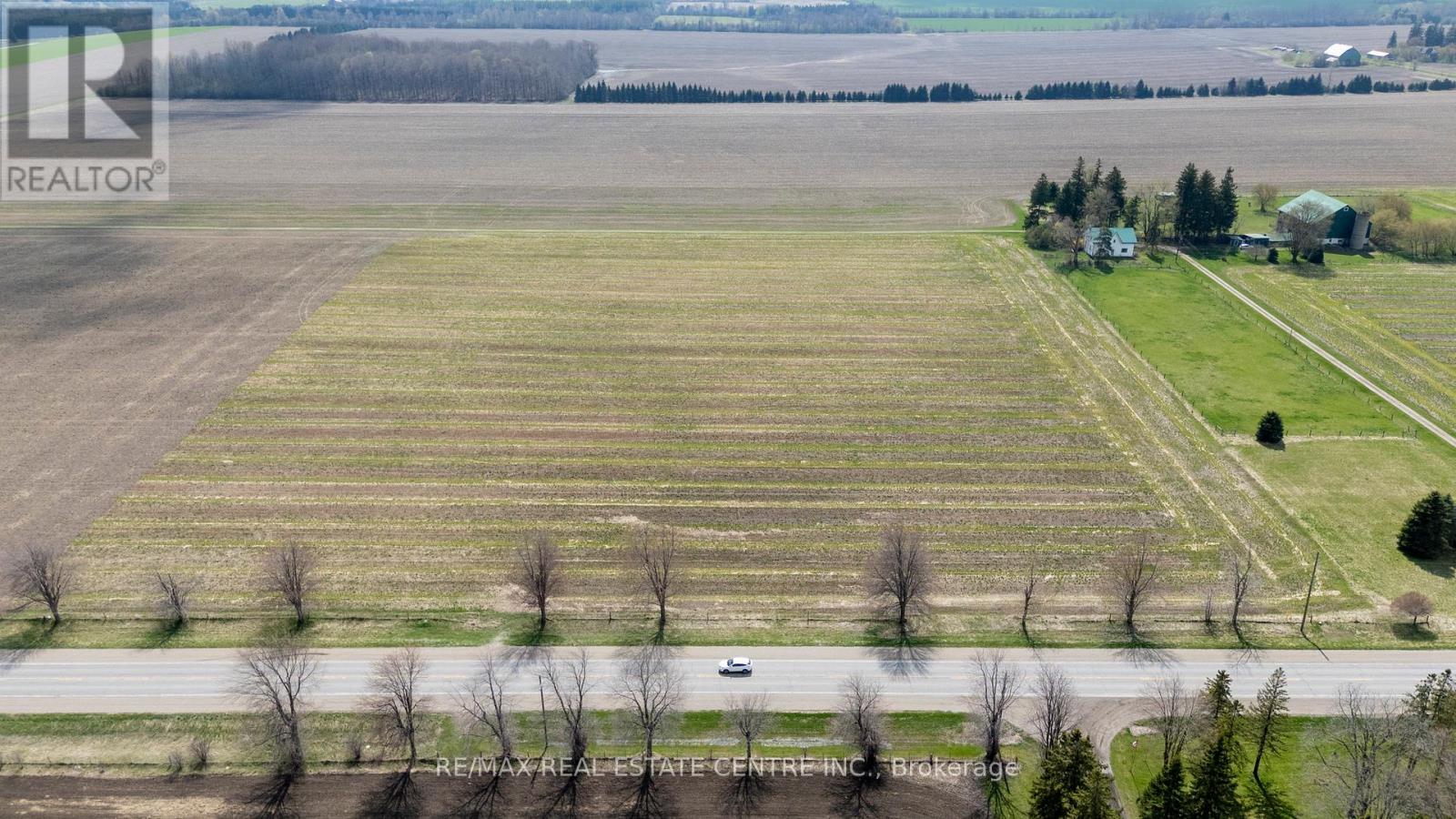 6374 WELLINGTON ROAD 7 CENTRE