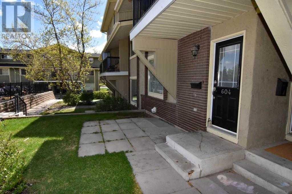 604, 2200 Woodview Drive SW