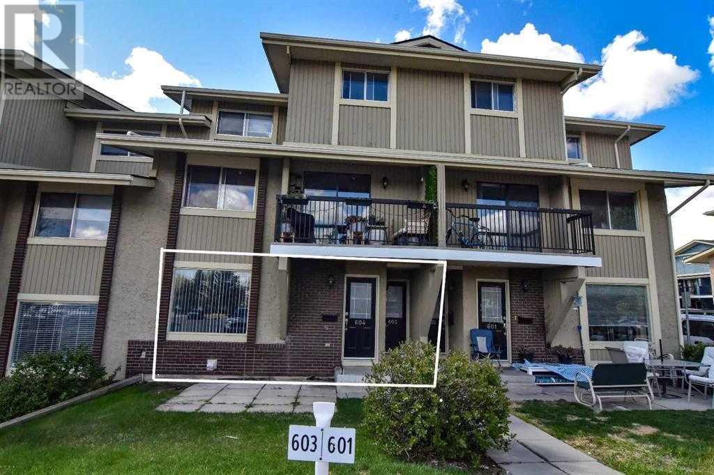 604, 2200 Woodview Drive SW