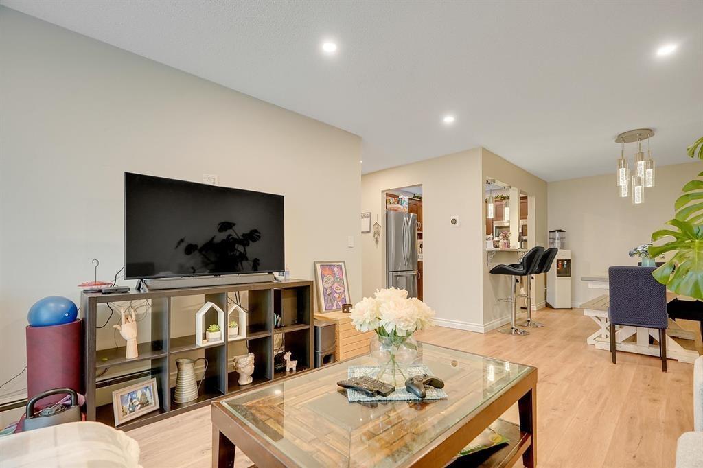 121 32850 GEORGE FERGUSON WAY