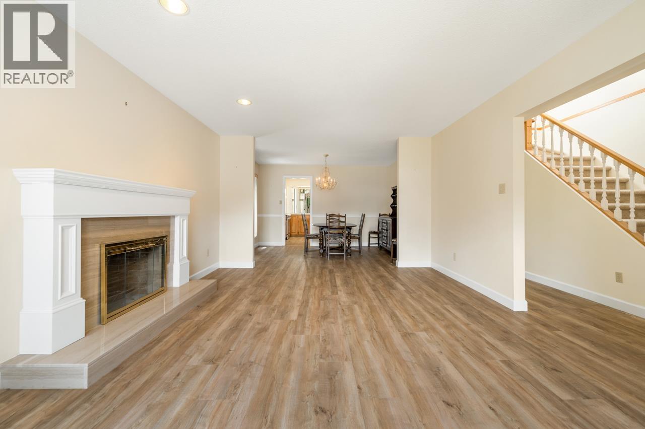 12420 PHOENIX DRIVE