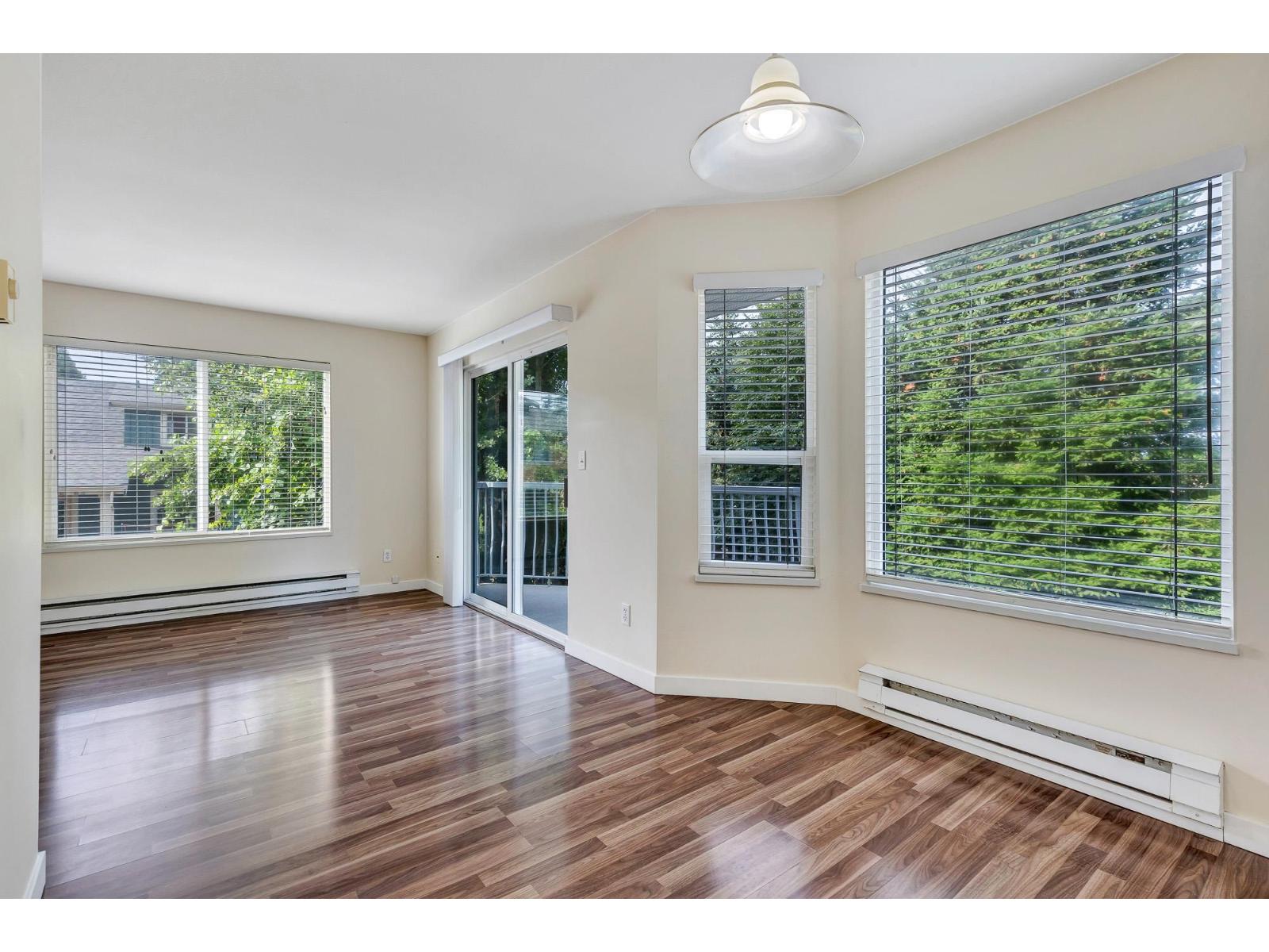 209 45222 WATSON ROAD|Garrison Crossing