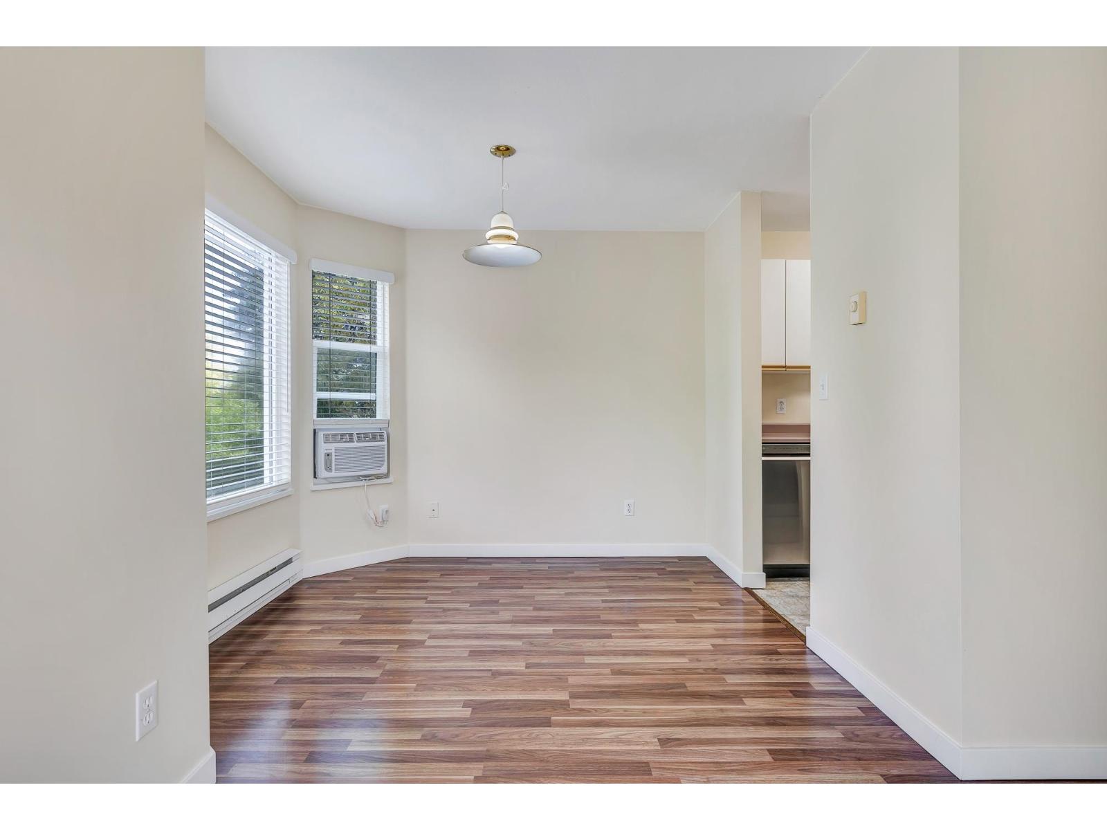 209 45222 WATSON ROAD|Garrison Crossing