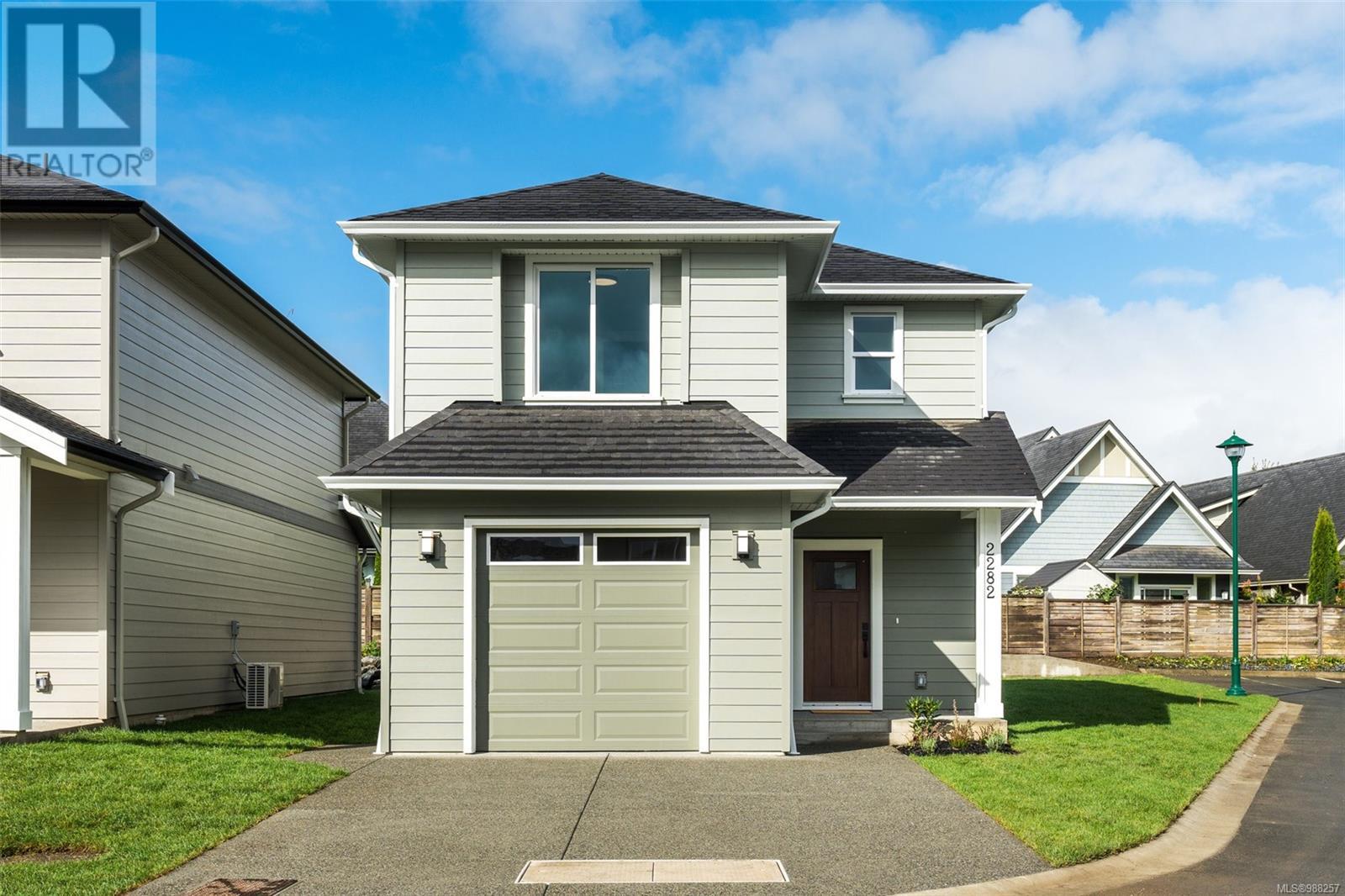 2266 Evelyn Lane