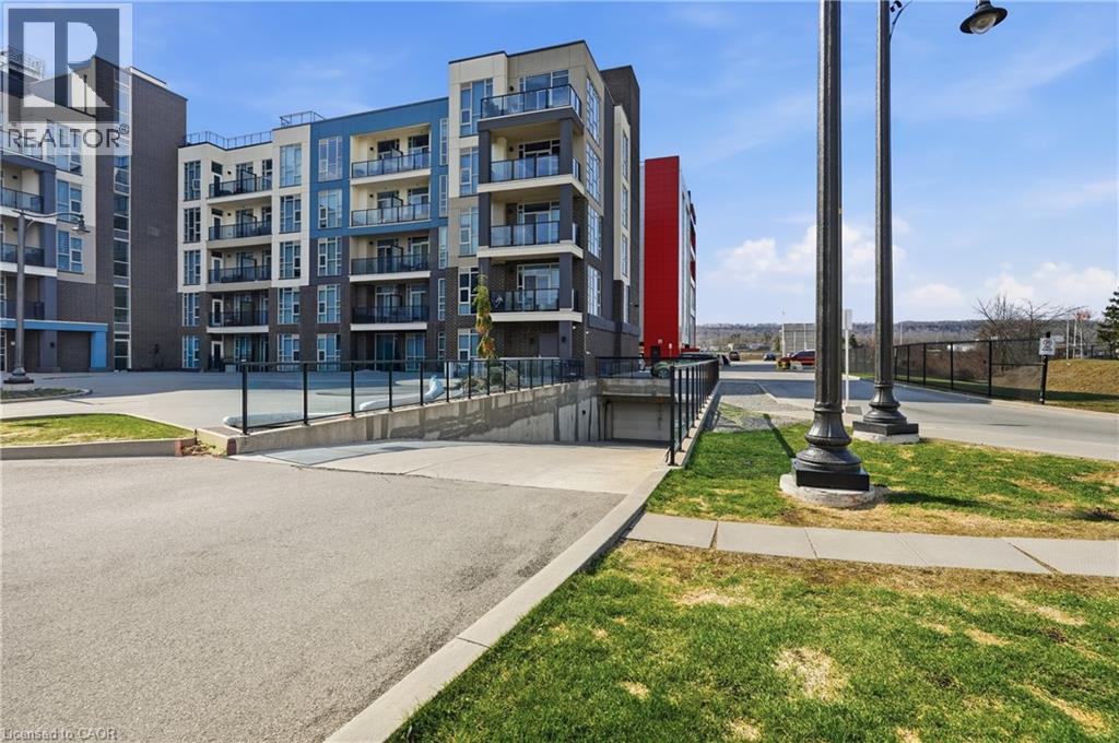 10 CONCORD Place Unit# 304