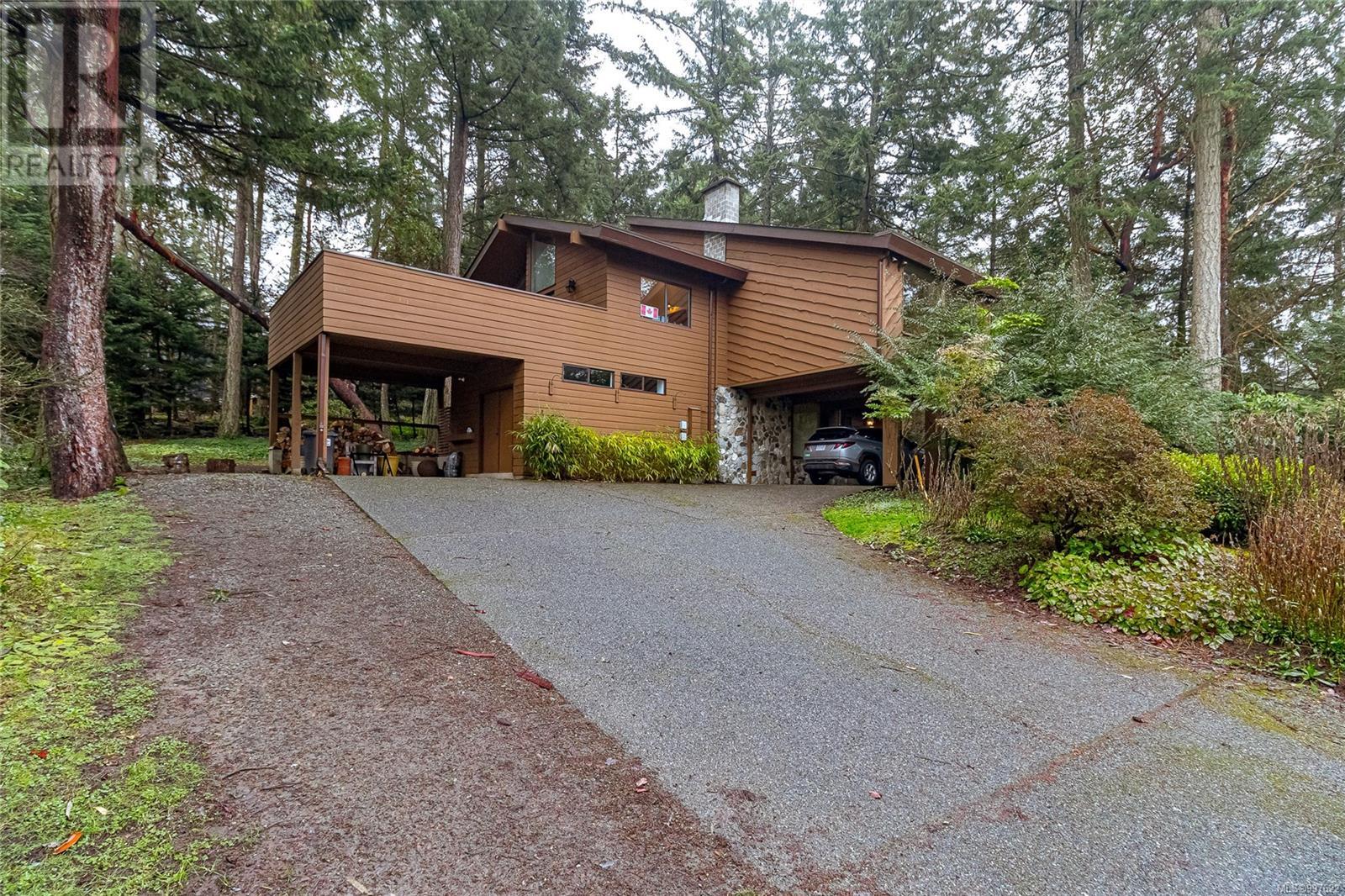 11125 Trillium Pl