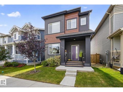 3396 ERLANGER BN NW Edmonton AB T6M1J5