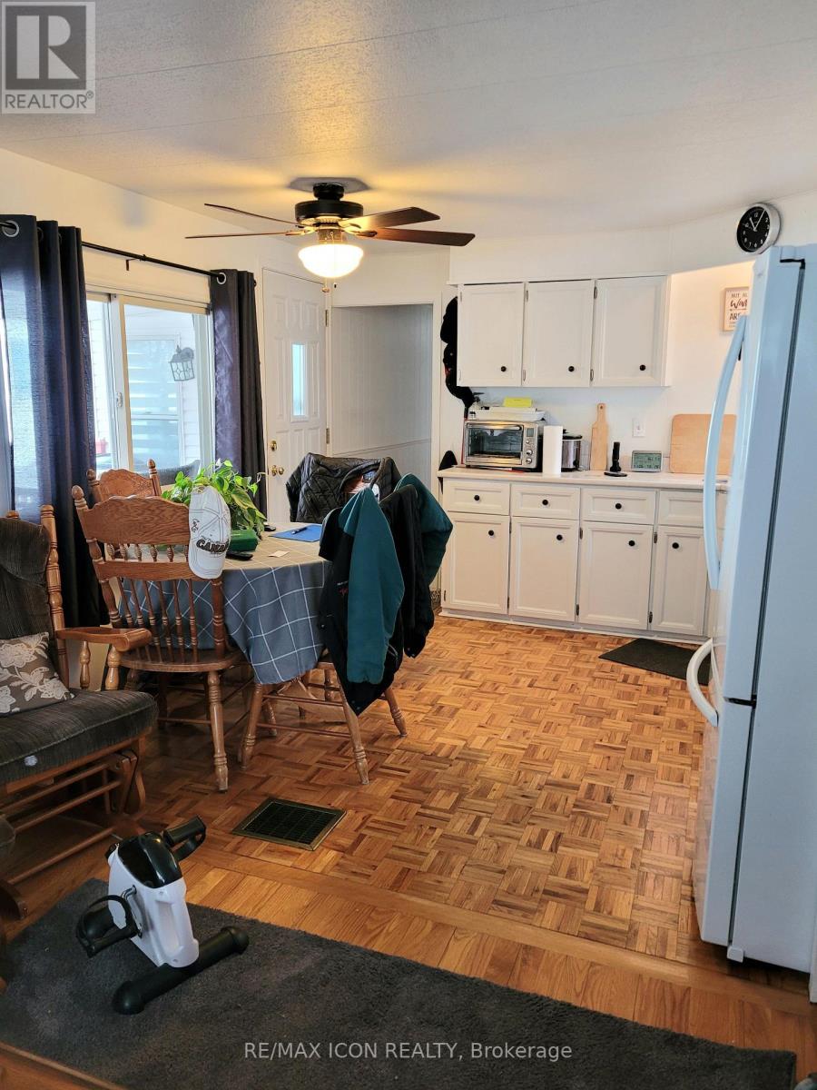 13 - 1940 LONDON LINE