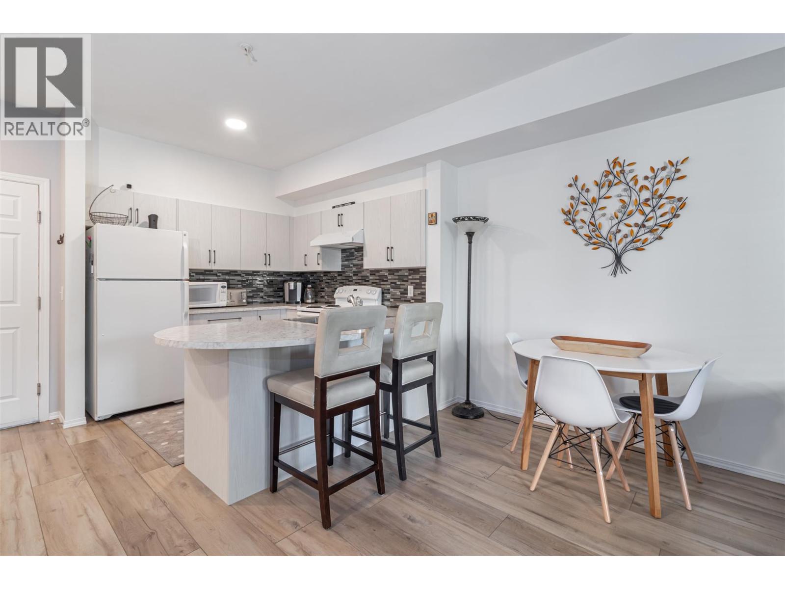 1873 Country Club Drive Unit# 2207