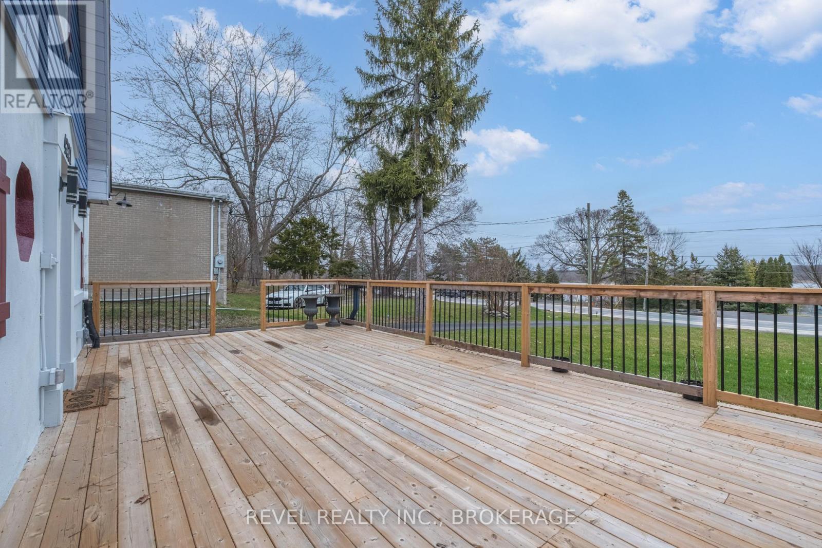 4221 BATH ROAD