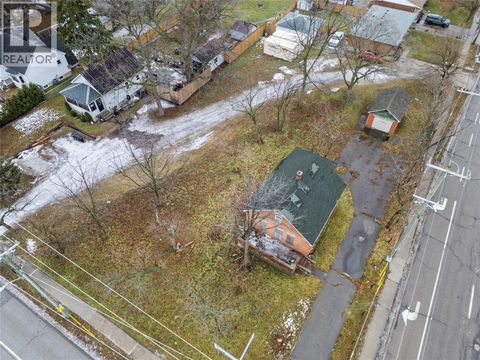 927 Exmouth STREET Sarnia ON N7S1V8