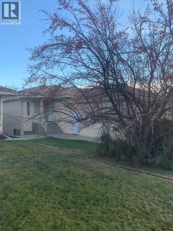 1, 398 CANYON Boulevard W