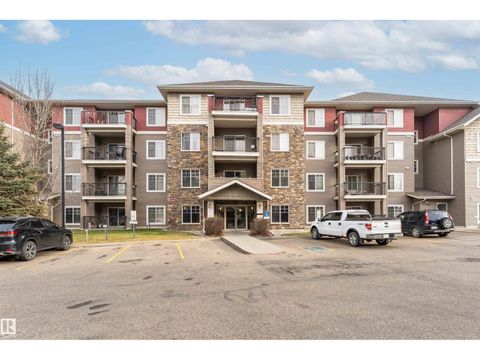 #302 17407 99 AV NW Edmonton AB T5T0W7