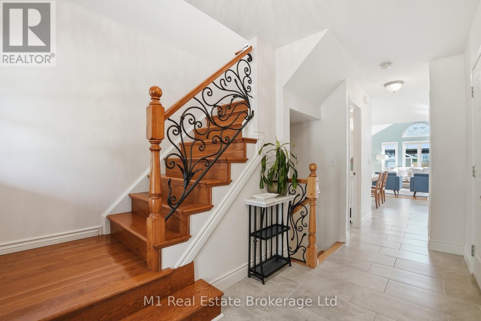 89 MCARTHUR DRIVE