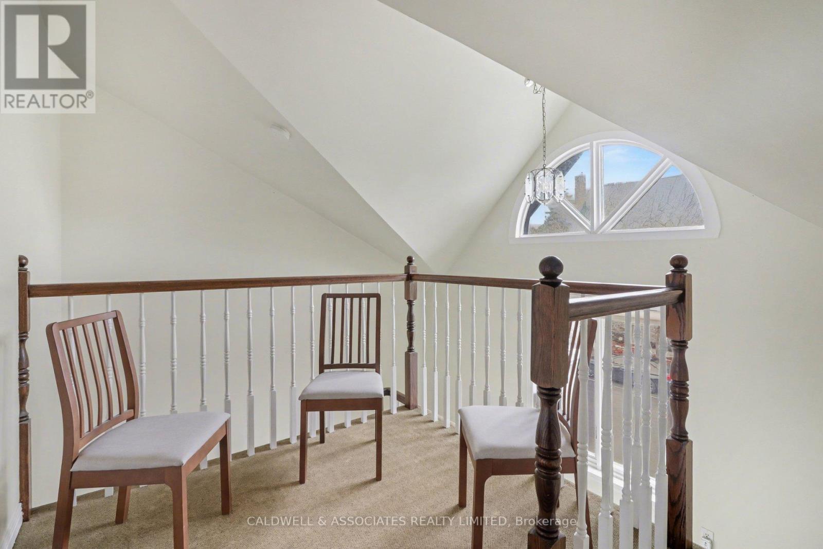 3 - 33 CHARLES STREET