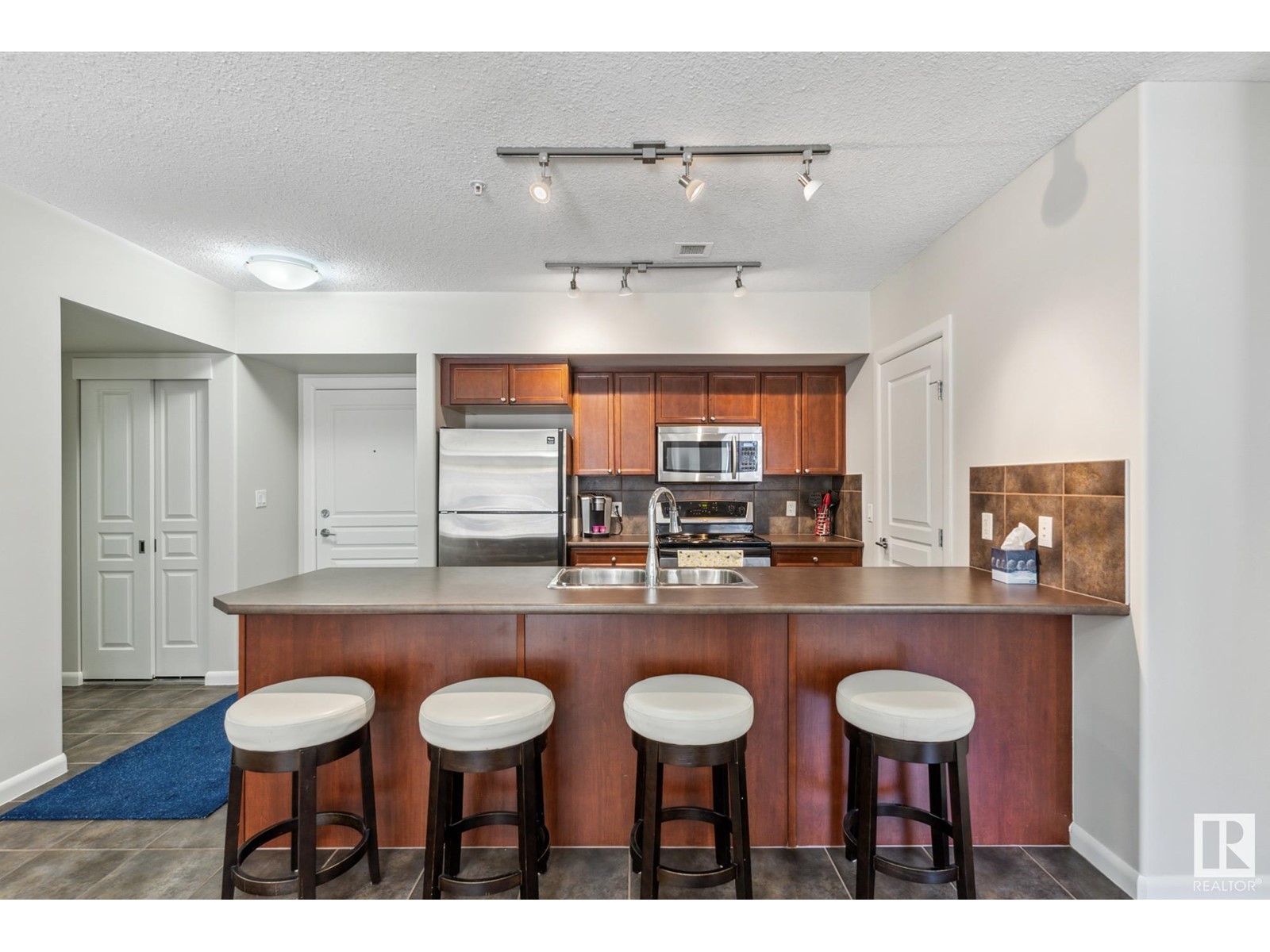 #107 501 PALISADES WY