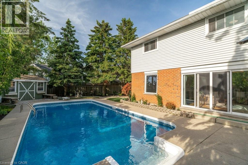 44 WINDERMERE Court