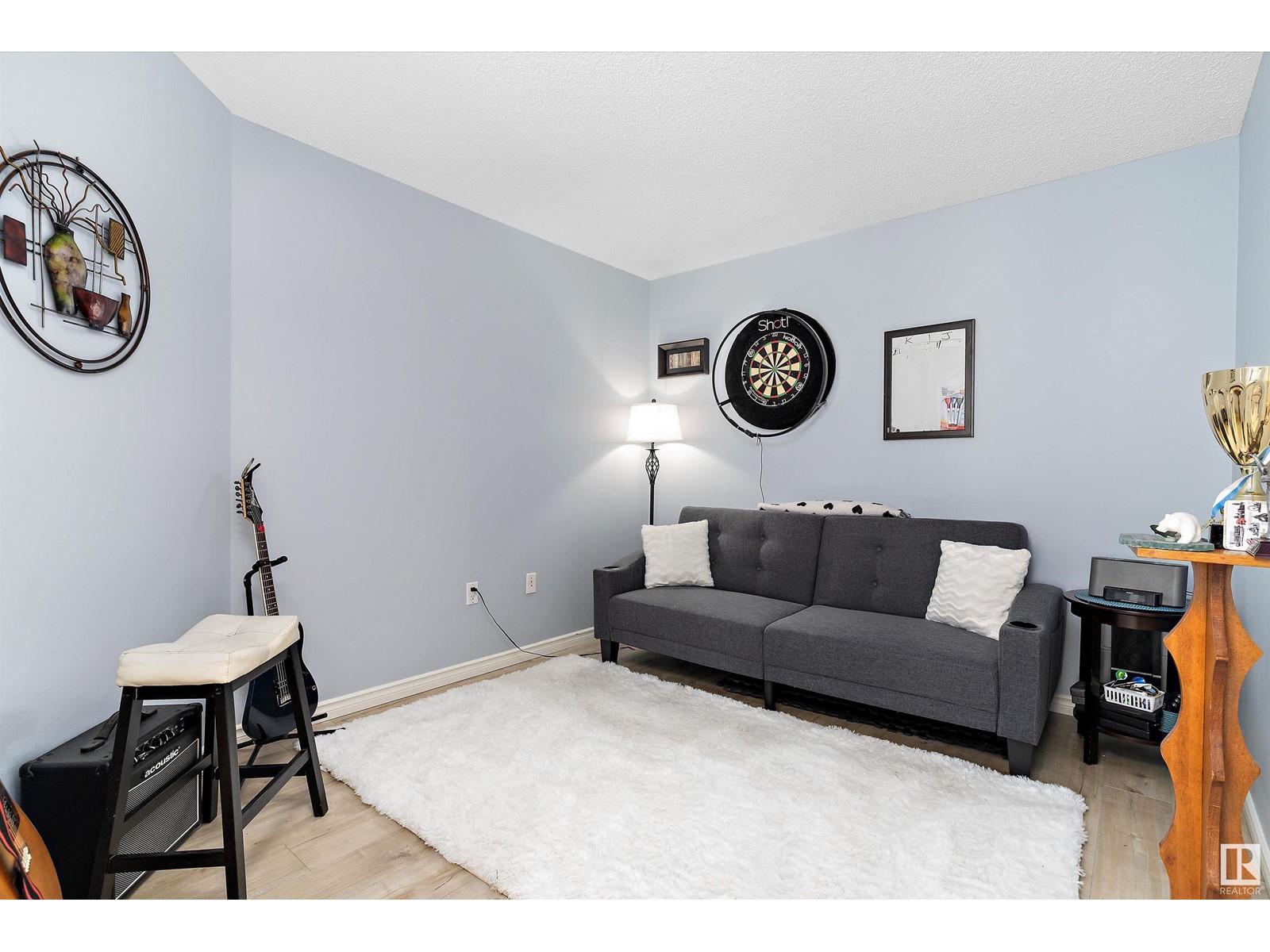 #212 15499 CASTLE DOWNS RD NW