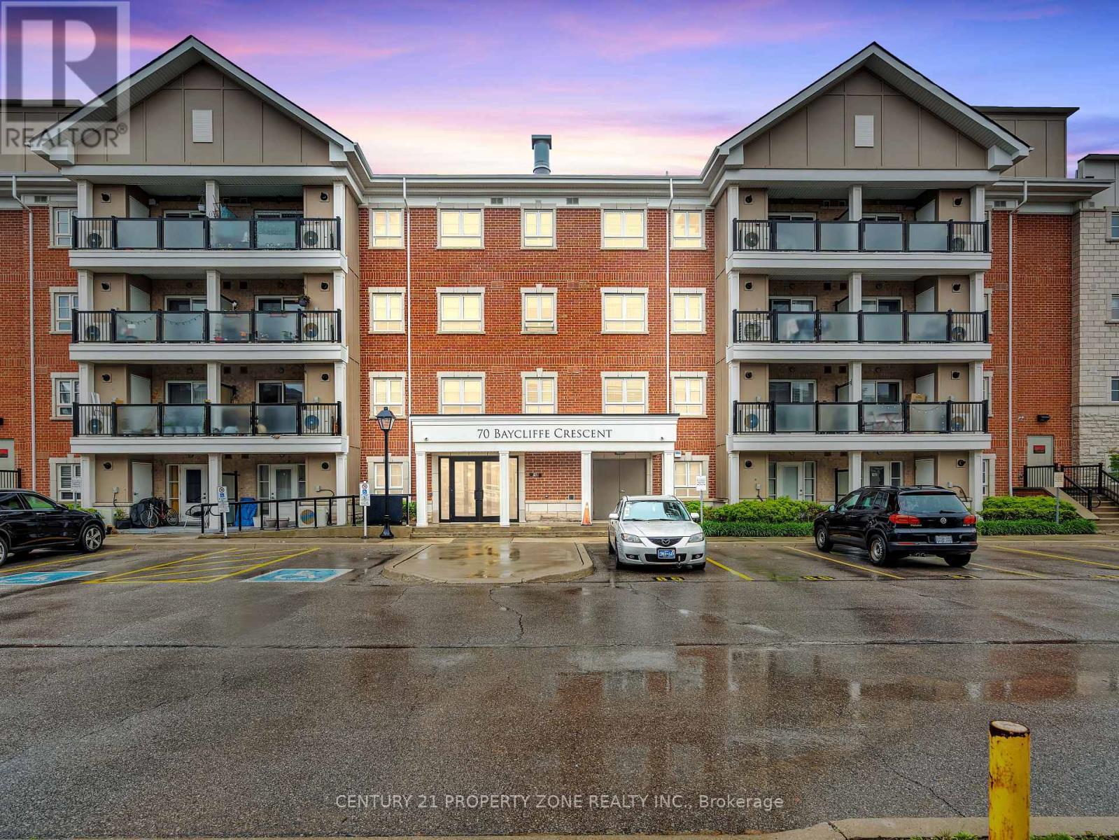 205 - 70 BAYCLIFFE CRESCENT