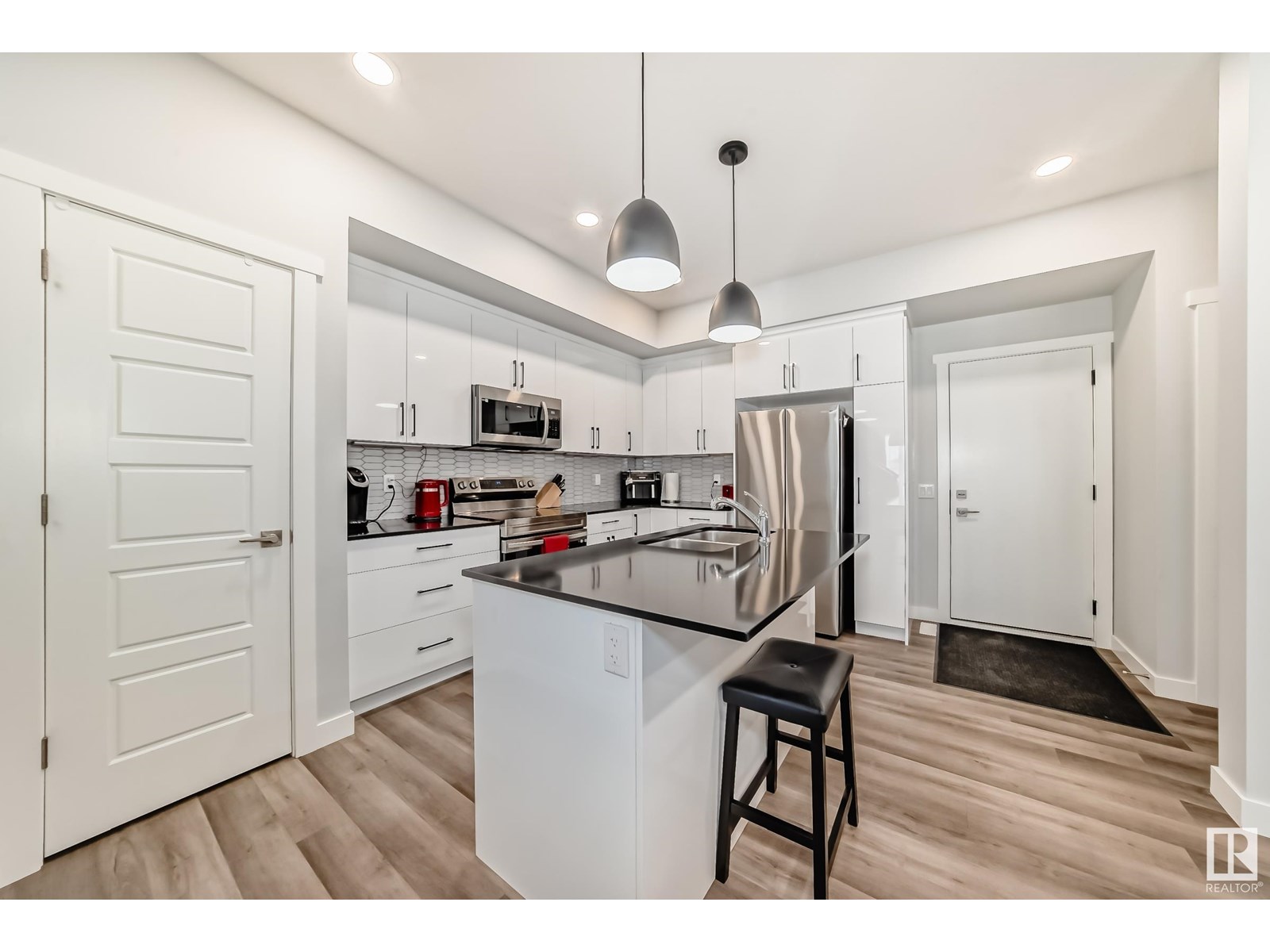 89 GREENFIELD LI