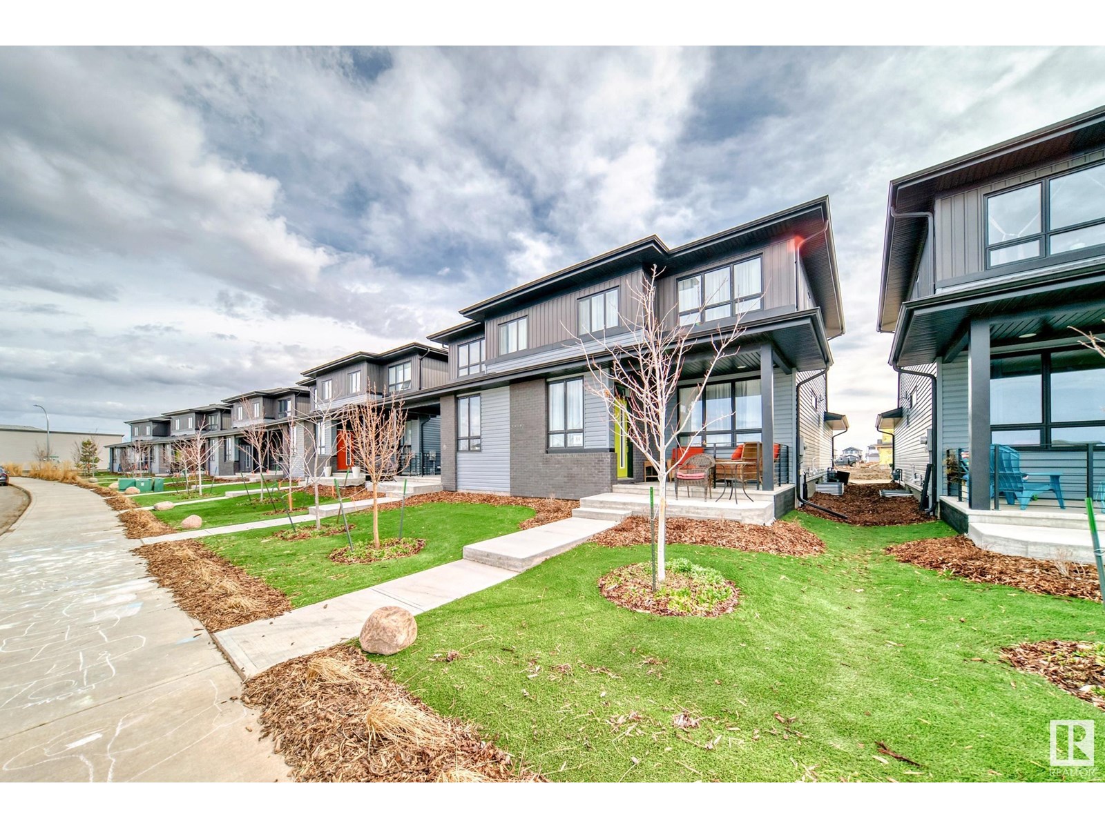 89 GREENFIELD LI
