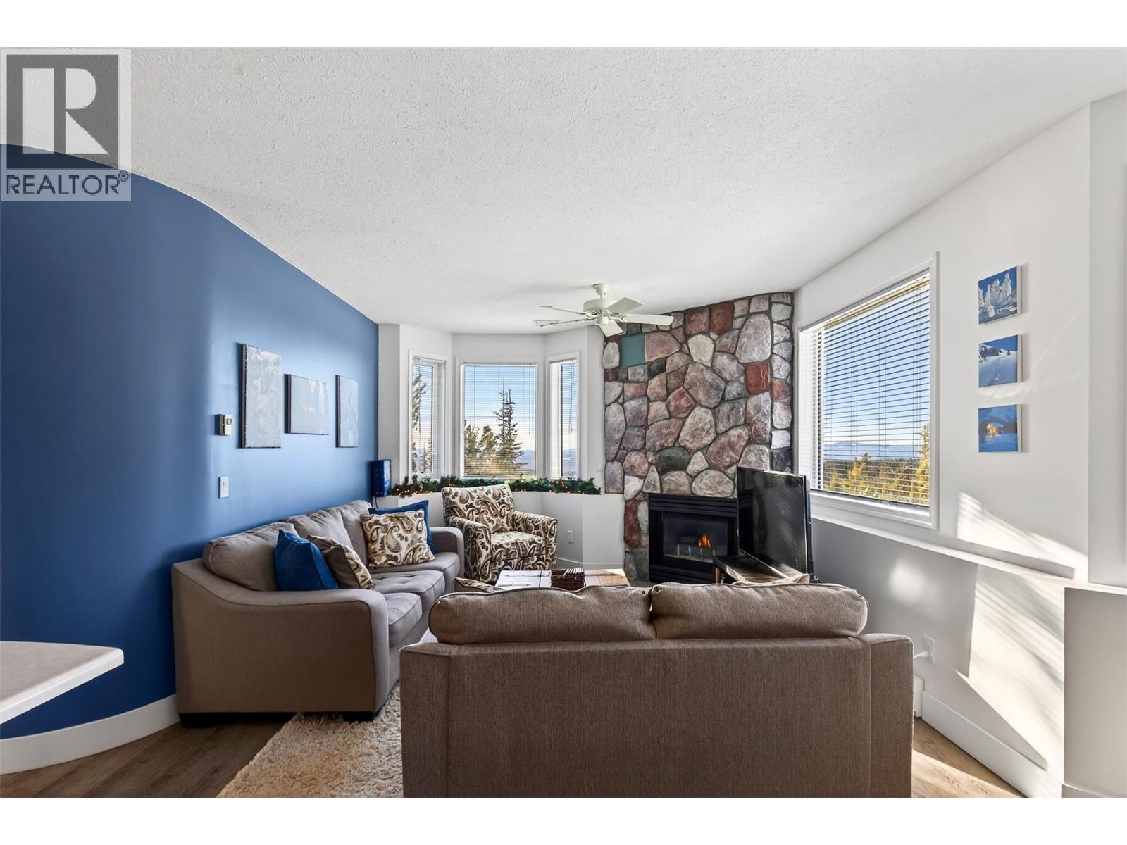 225 Kettle View Road Unit# 104