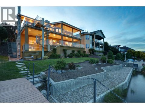 529 Zdralek Cove West Kelowna BC V1Z3J7
