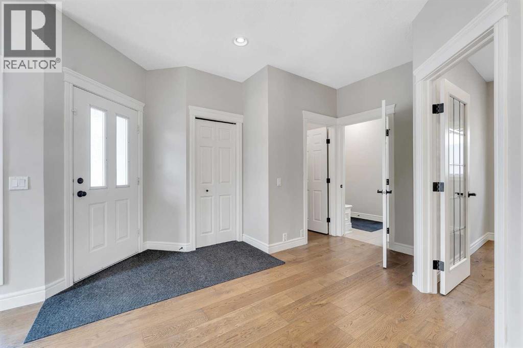 202 Coral Reef Manor NE