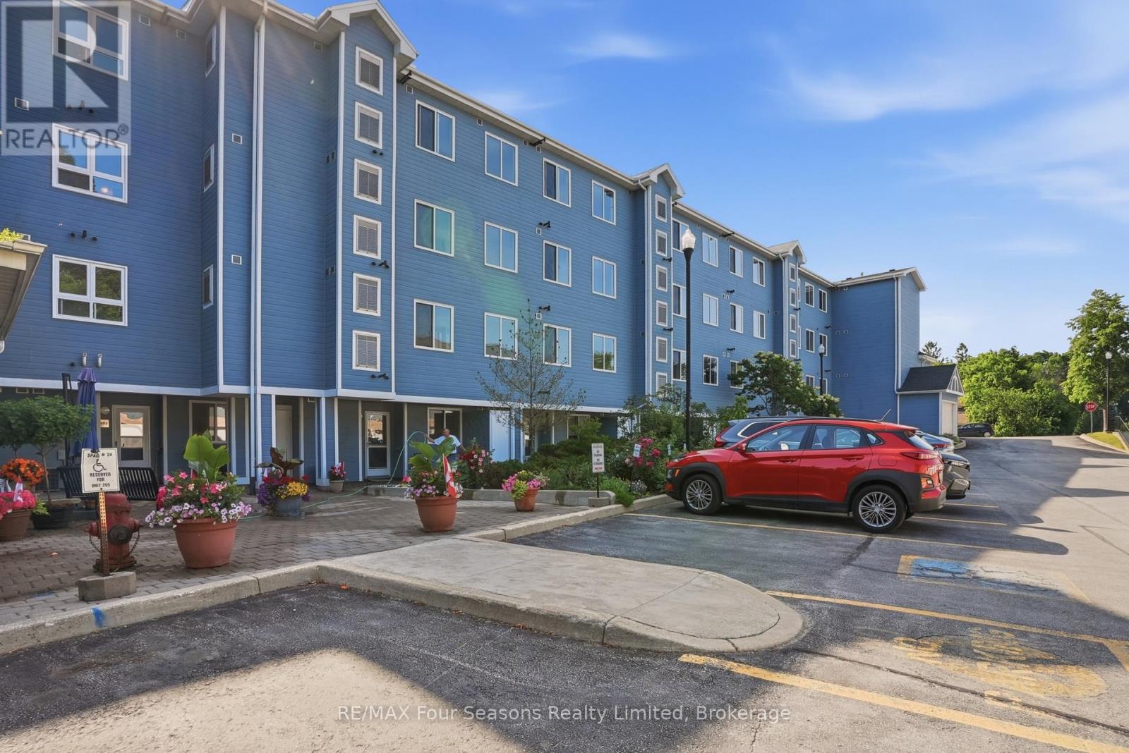 301 - 34 BAYFIELD STREET
