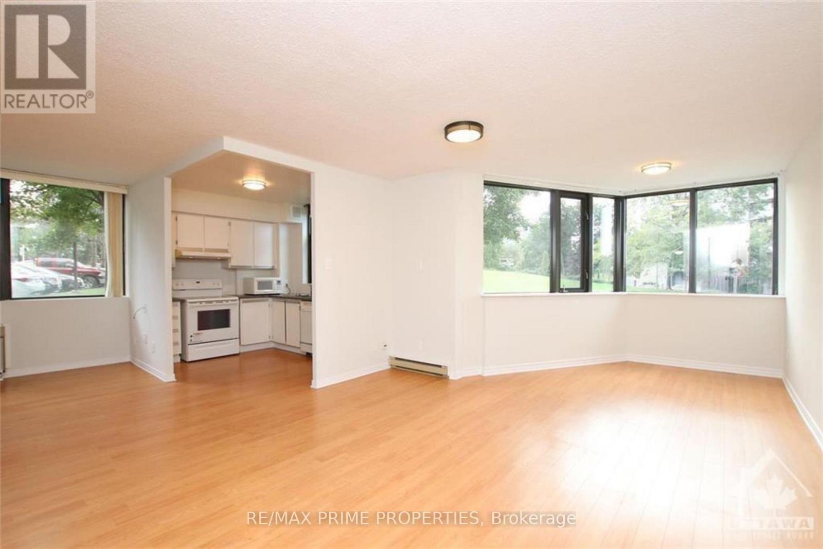 410 - 2871 RICHMOND ROAD