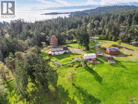561 Boblaw Pl Metchosin BC V9C3Z1
