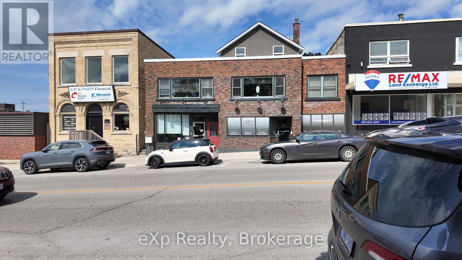 290 10TH STREET