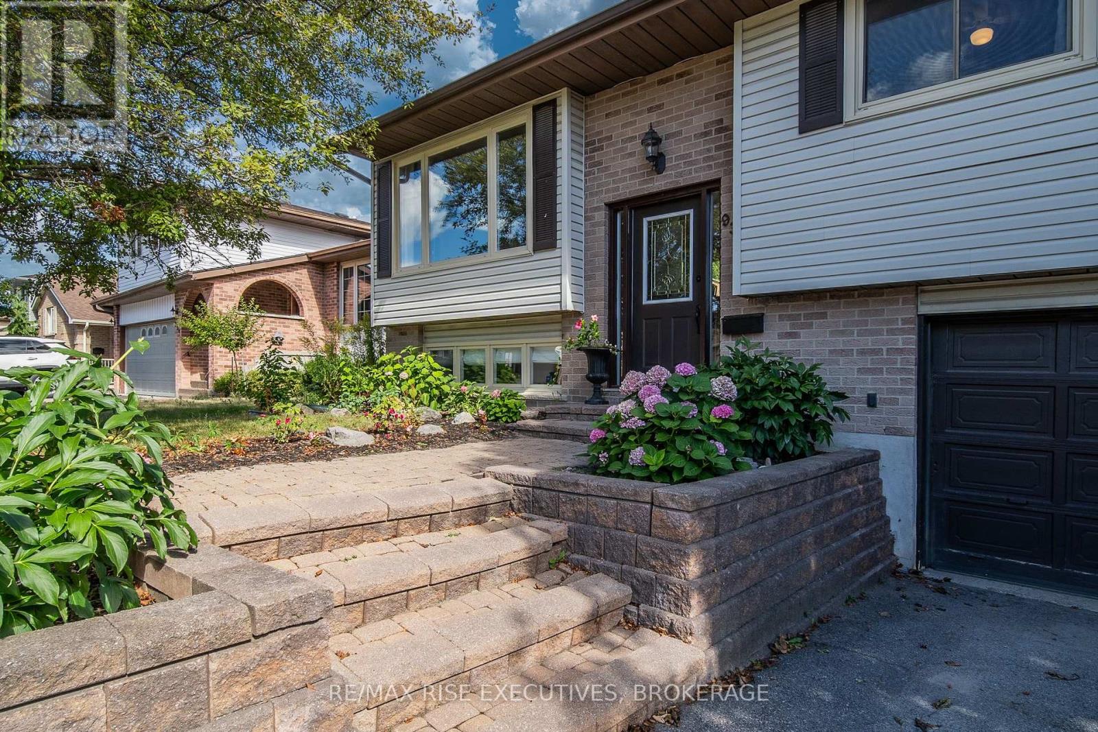 932 MILFORD DRIVE