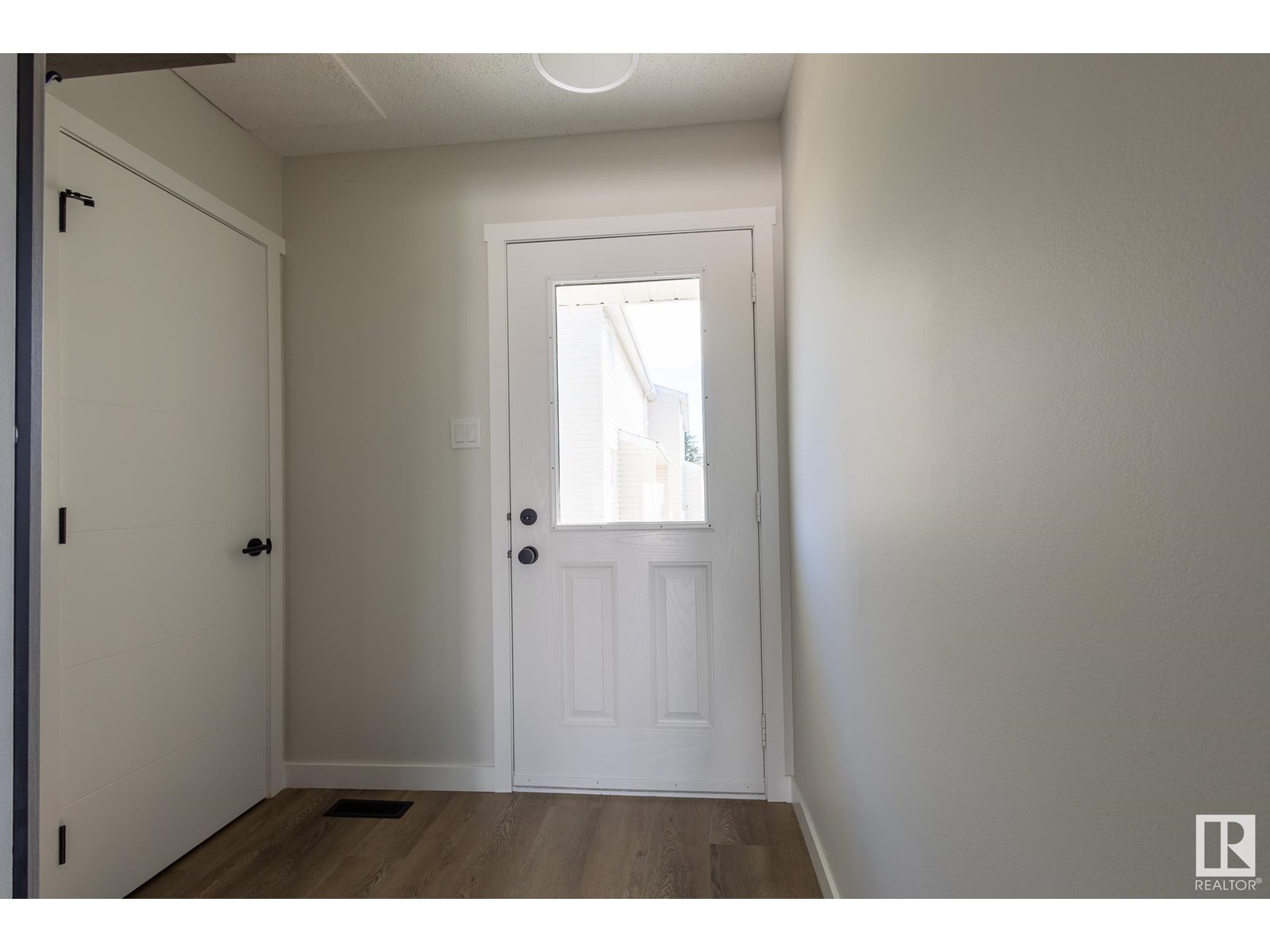 11510 139 AV NW
