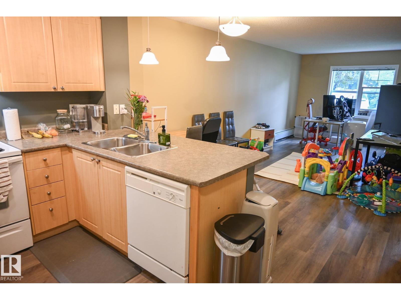 #113 630 MCALLISTER LO SW