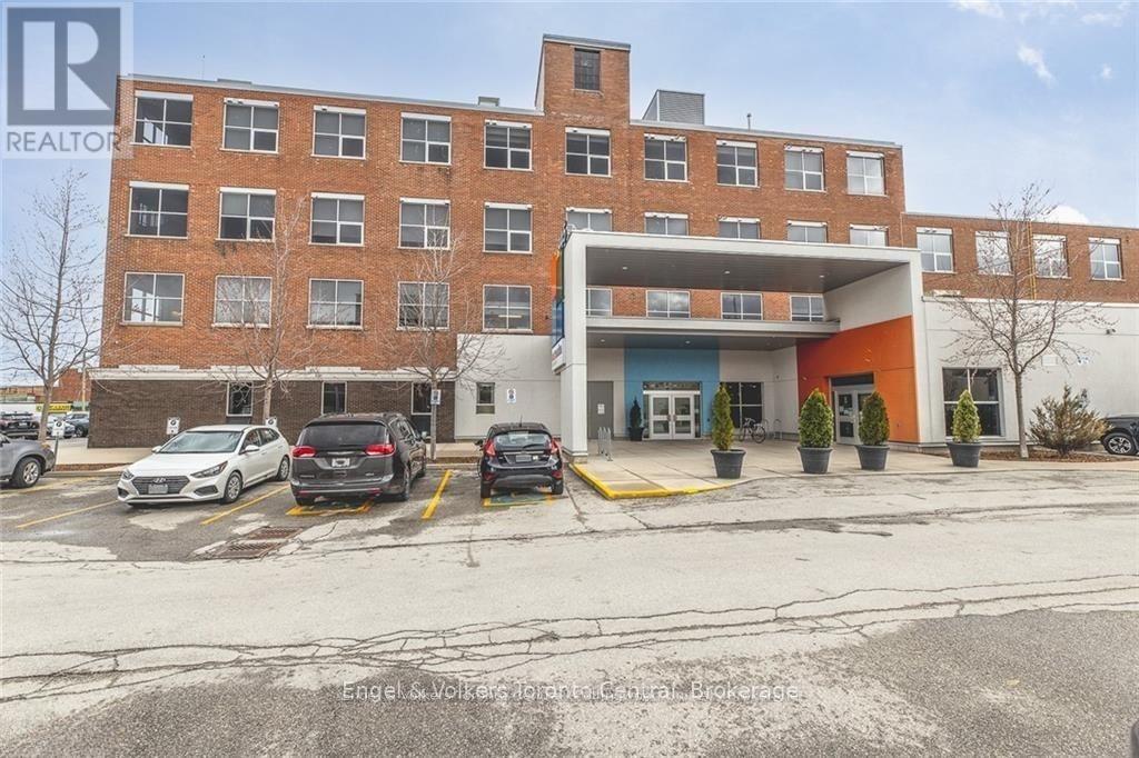 301 - 945 3RD AVENUE E