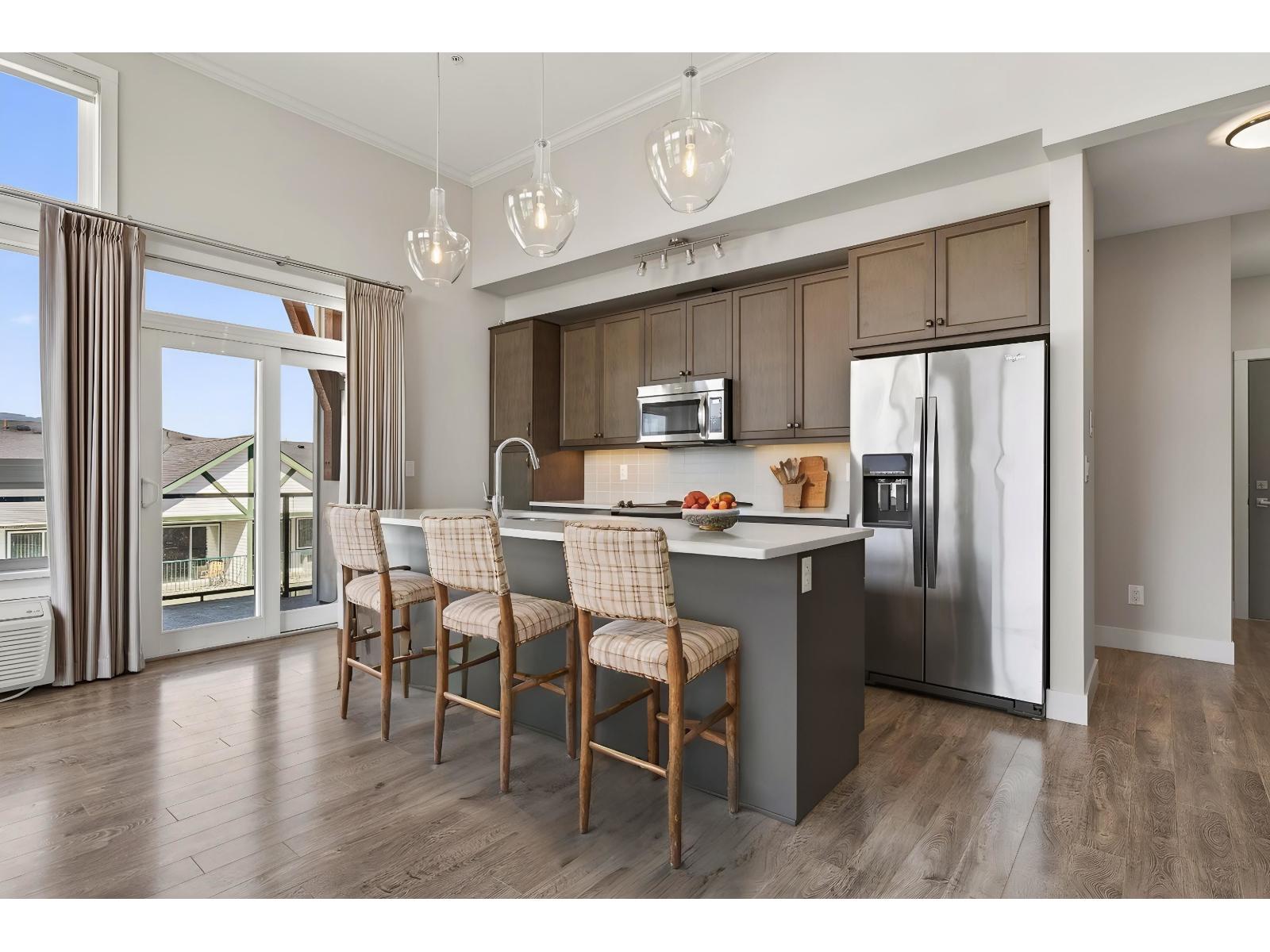 403 9130 CORBOULD STREET|Chilliwack Proper West