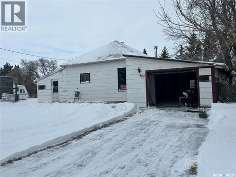 802 Athabaska AVENUE Grenfell SK S0G2B0