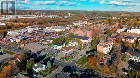 456 DIVISION STREET Cobourg ON K9A3S2